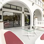Novaotel Séjour chez l'habitant