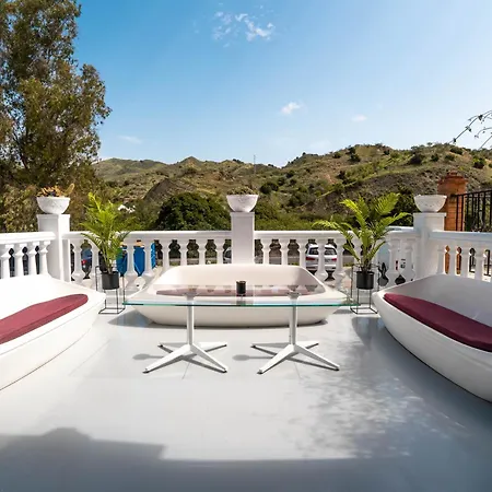 Homestay Novaotel Malaga