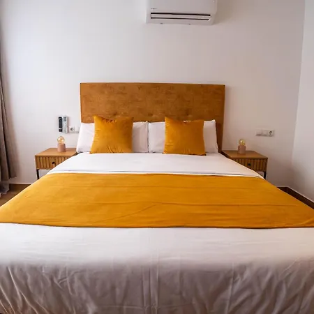 Novaotel Homestay