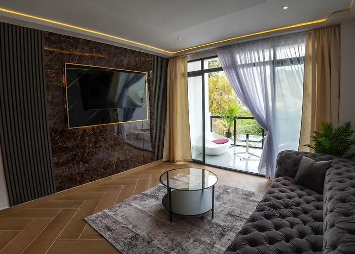 Novaotel * מאלגה